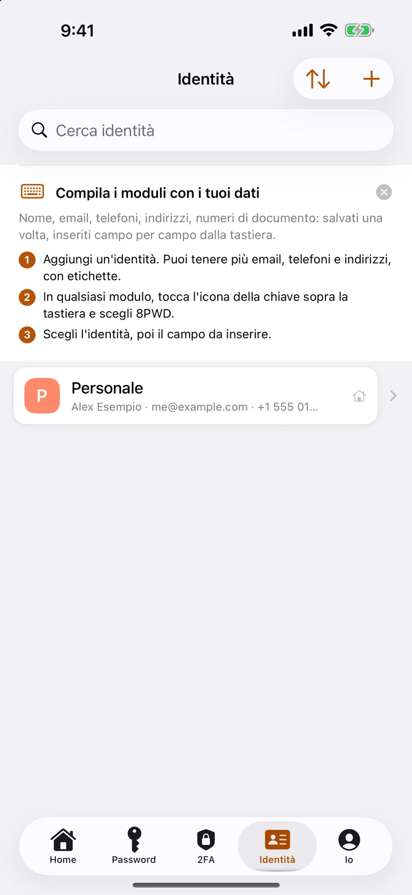 Identità: più e-mail, telefoni, indirizzi e documenti